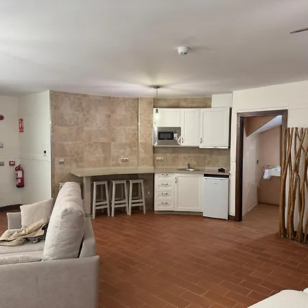 אתר נופש Bodegas Campestral ארקוס דה לה פרונטרה